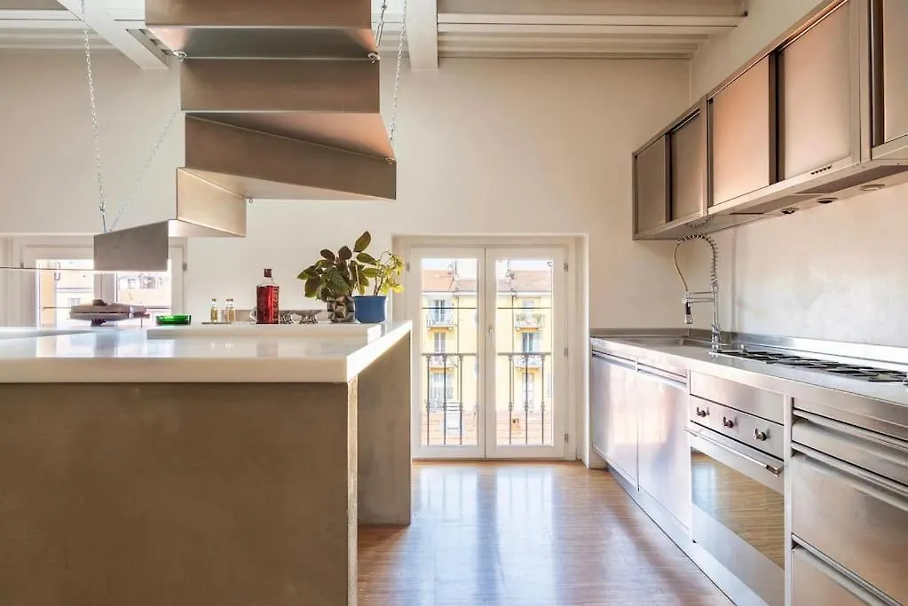 Luxury Apartment, Open Space, Milano Centro Italy